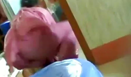 داغترین اقدام جنسی جنسی در داستانهاي سكسي خانوادكي Clips4sale.com است