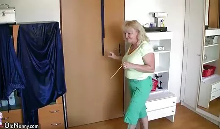 Sol Latina نوجوان از blowjob داستانهاي سكسي خواهر و برادر و توسط دو خروس آرژانتینی شیر خورد