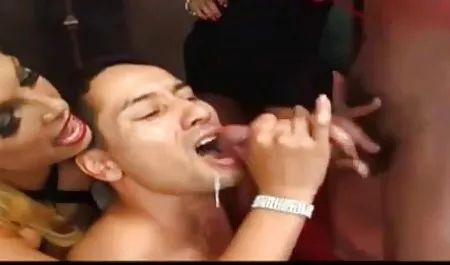 تسلط و داستانهاي سكسي زيبا لیس زدن به Assjob